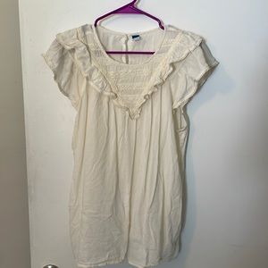Old Navy embroidered cream top size L